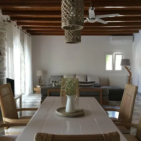 Paros Holiday Alyki Willa