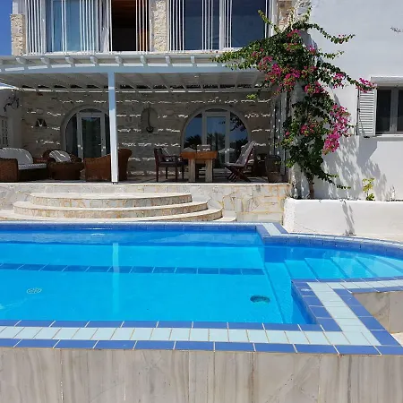 Paros Holiday Alyki Willa