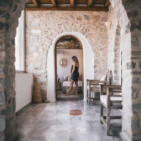 Paros Holiday Alyki *